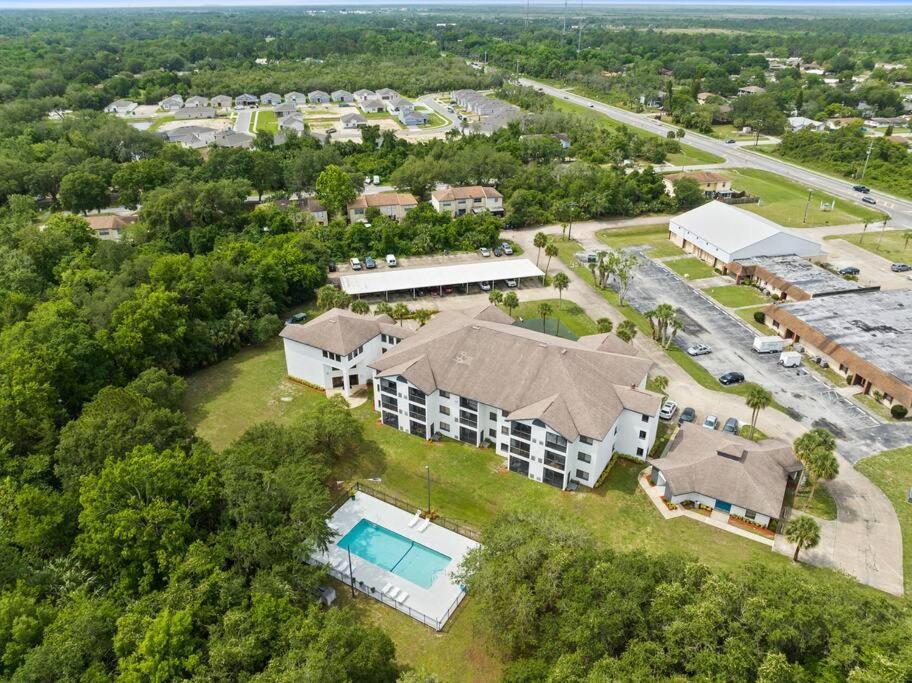 Oasis 203 - Symmetry & Serenity Titusville Exterior foto