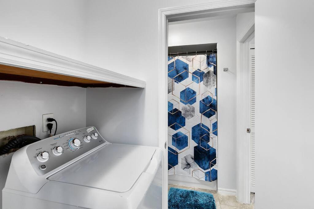 Oasis 203 - Symmetry & Serenity Titusville Exterior foto